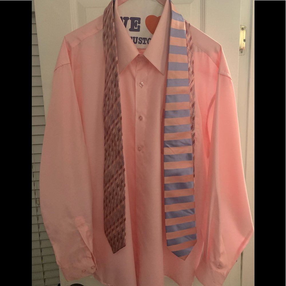 Dress Shirt With 2 Ties, Hilfiger & Geoffrey Beene